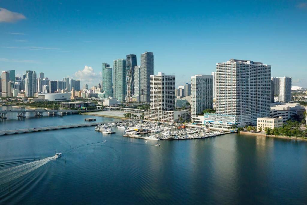 My Lovely Home In Miami 15 Minutes From The Beach ภายนอก รูปภาพ