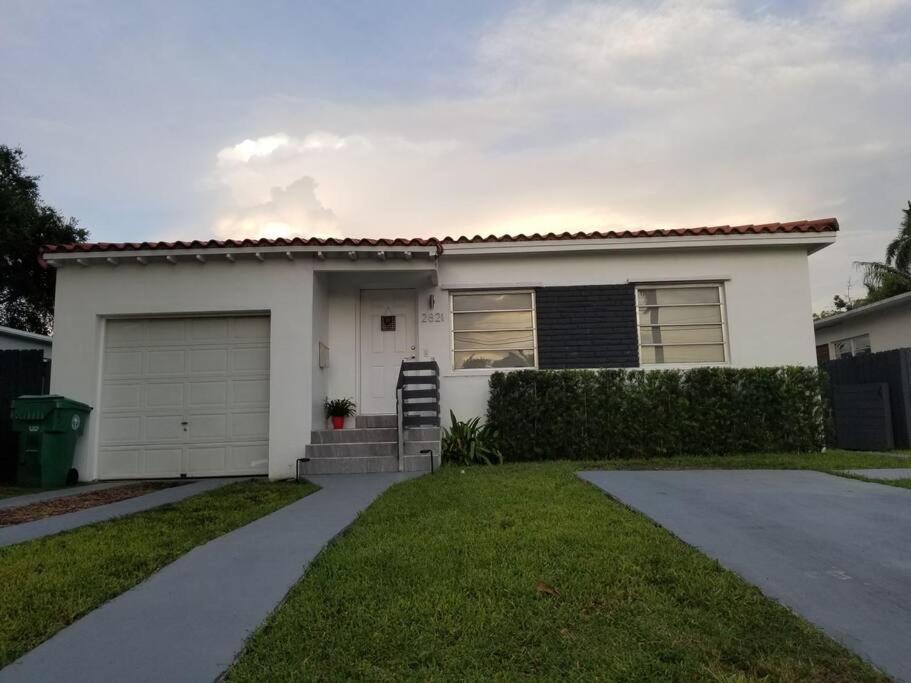 My Lovely Home In Miami 15 Minutes From The Beach ภายนอก รูปภาพ