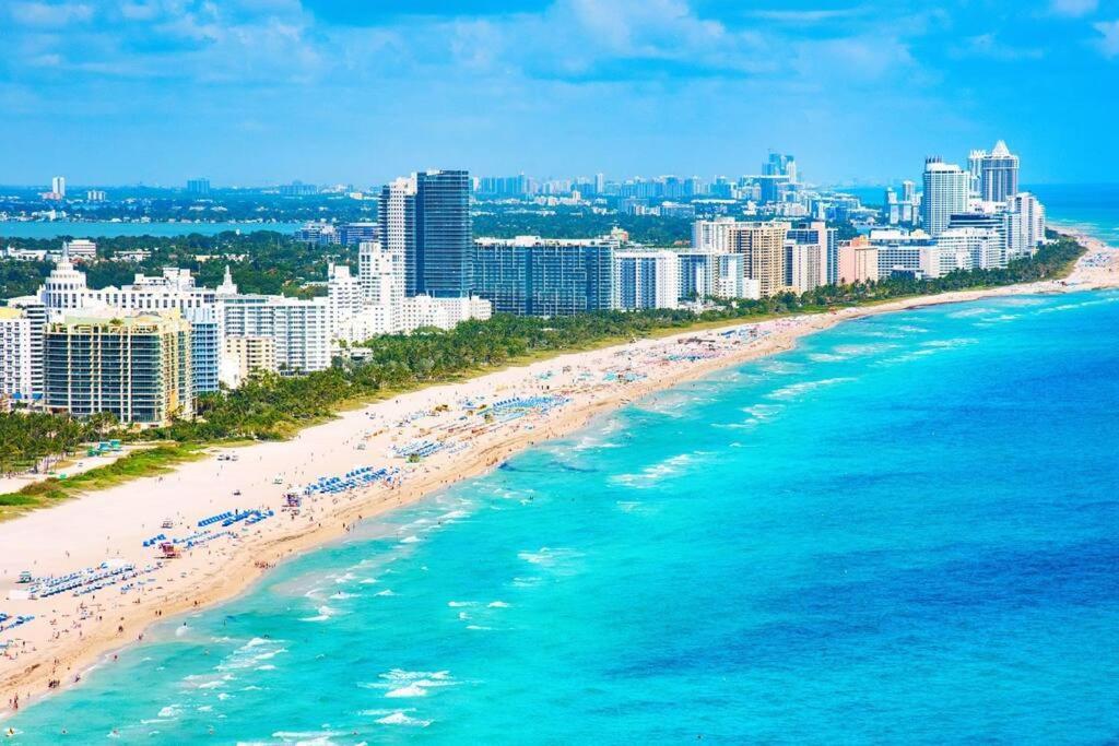 My Lovely Home In Miami 15 Minutes From The Beach ภายนอก รูปภาพ