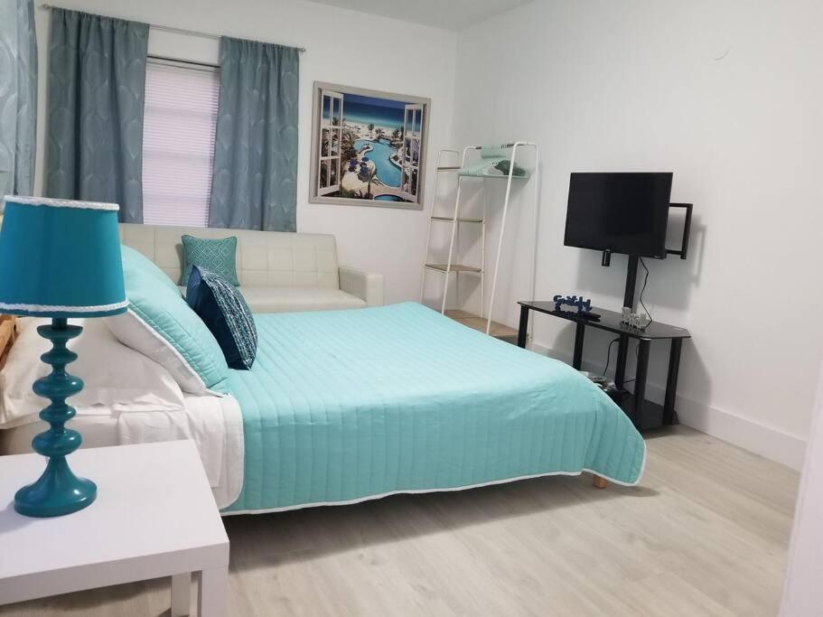 My Lovely Home In Miami 15 Minutes From The Beach ภายนอก รูปภาพ